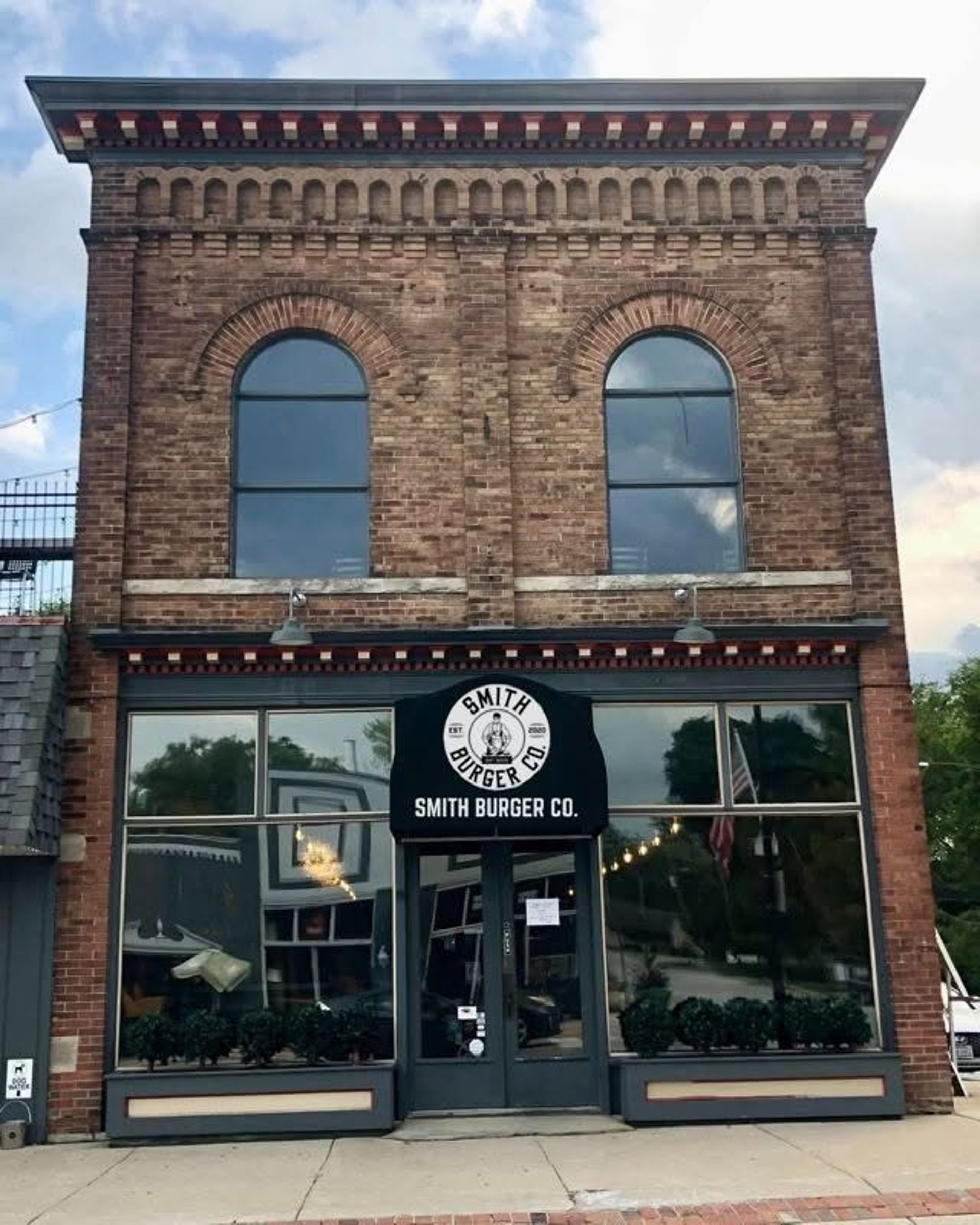 Smith Burger Company | Mahomet